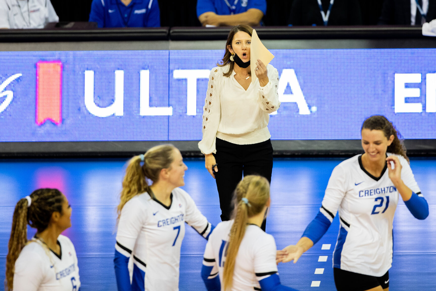 090921-owh-spo-nucuvolley-ar13.JPG